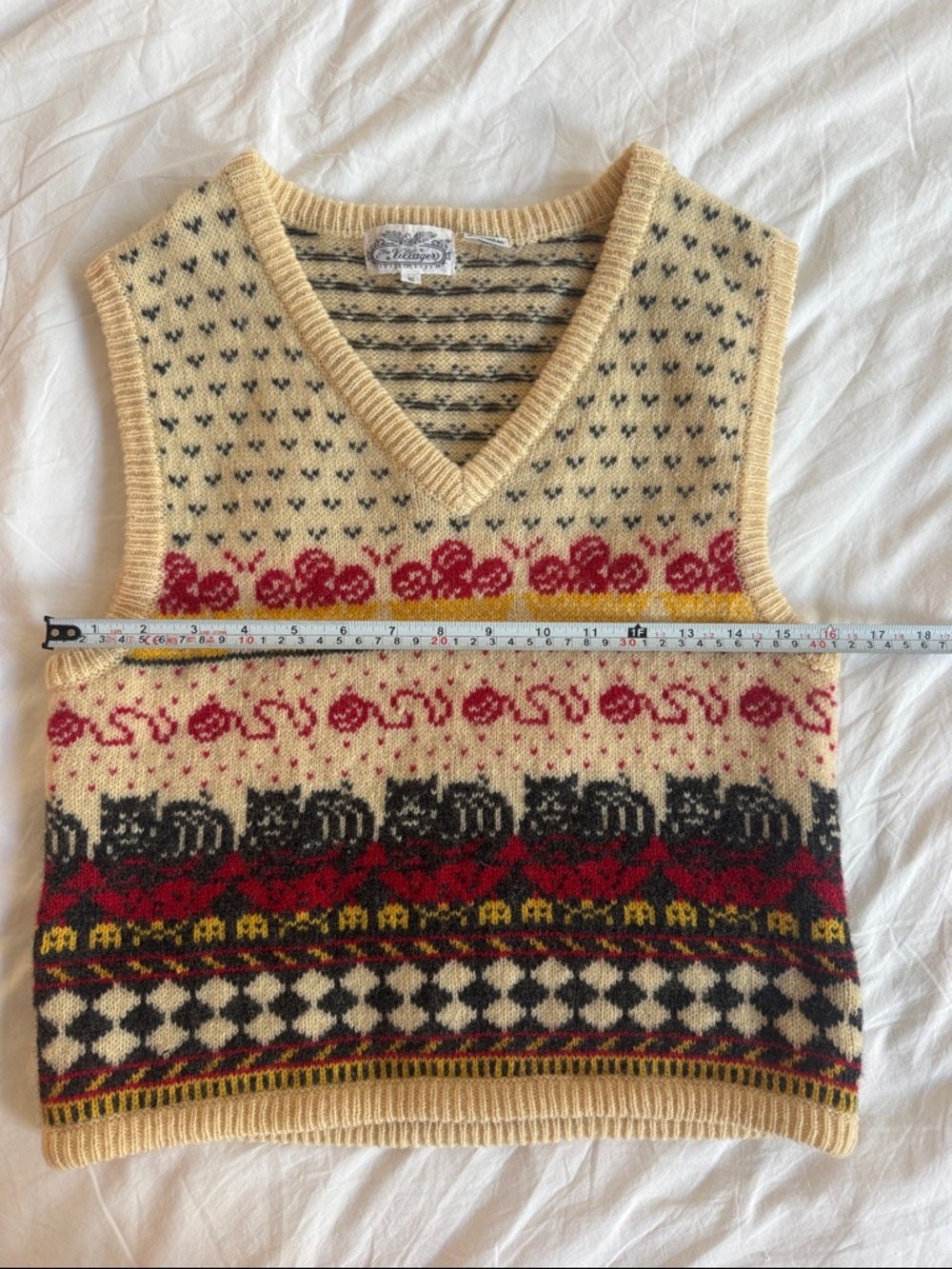 Vintage 100% Shetland Wool Sweater Vest with Cats, size S - Picture 5 of 5